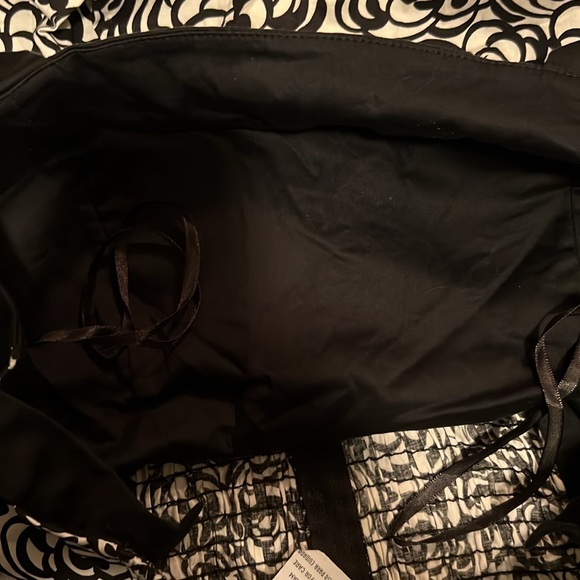 R&K Originals sleeveless dress for women with built in support cups. Size 12 - Picture 7 of 7